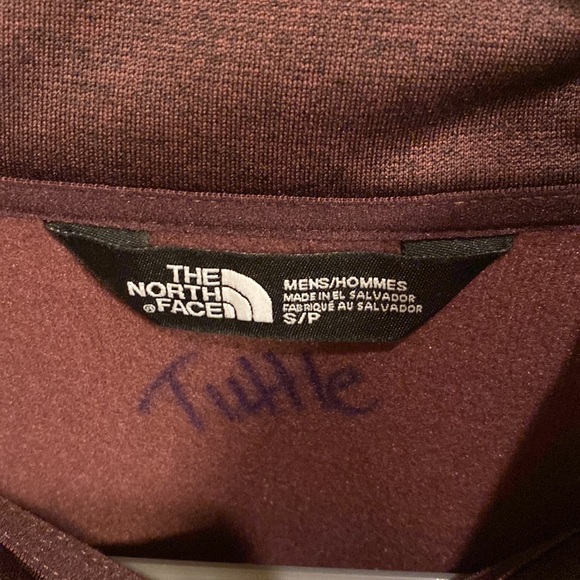 Dark red North Face quarter zip jacket - Picture 3 of 3